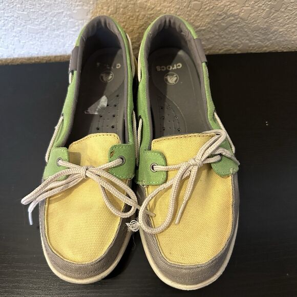 Crocs Walu boat shoes size 8 women’s Canvas Upper Yellow Green Grey Casual - Picture 1 of 5